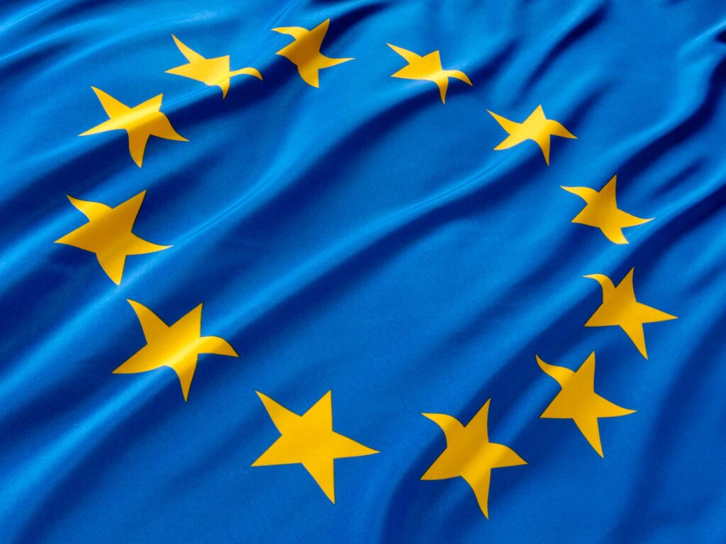 ЕС призвал Украину немедленно возобновить законодательство о электронном декларировании