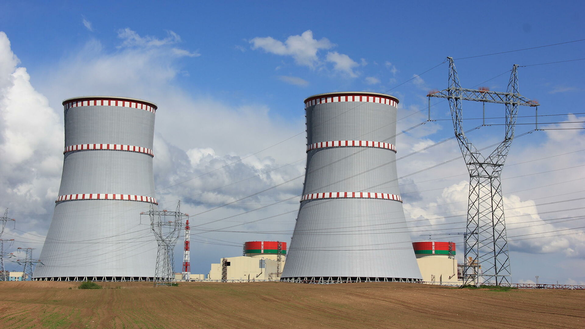 Белорусская АЭС через несколько дней после запуска приостановила производство электроэнергии