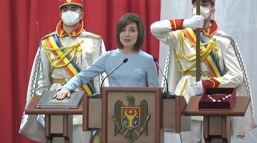 Государственным языком на сайте президента Молдовы стал румынский