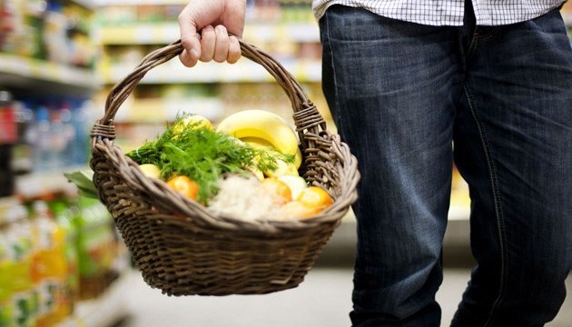 Инфляция на потребительском рынке Украины в феврале выросла на 1%.