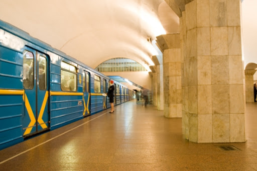 В Киеве  открыли все семь станций метро, которые 