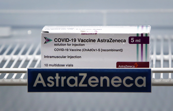 Вакцина AstraZeneca є безпечною  та ефективною - офіційна заява регулятора ЭС