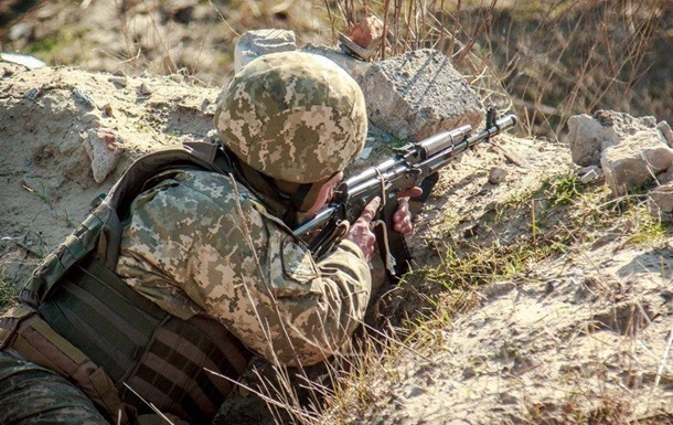 В результаті обстрілу російських окупантів на Донбасі загинули чотири воїна ВСУ, двоє поранено