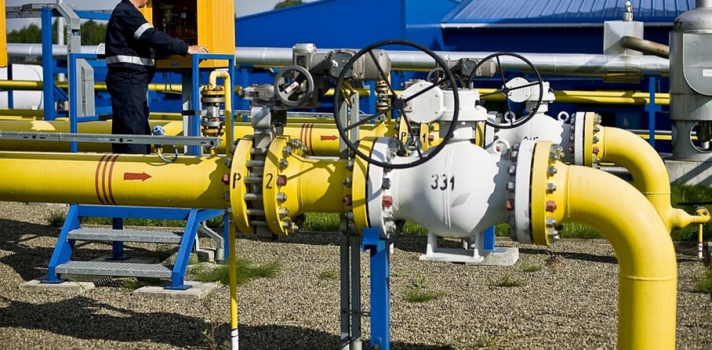 Газпром сокращает транзит газа через Украину