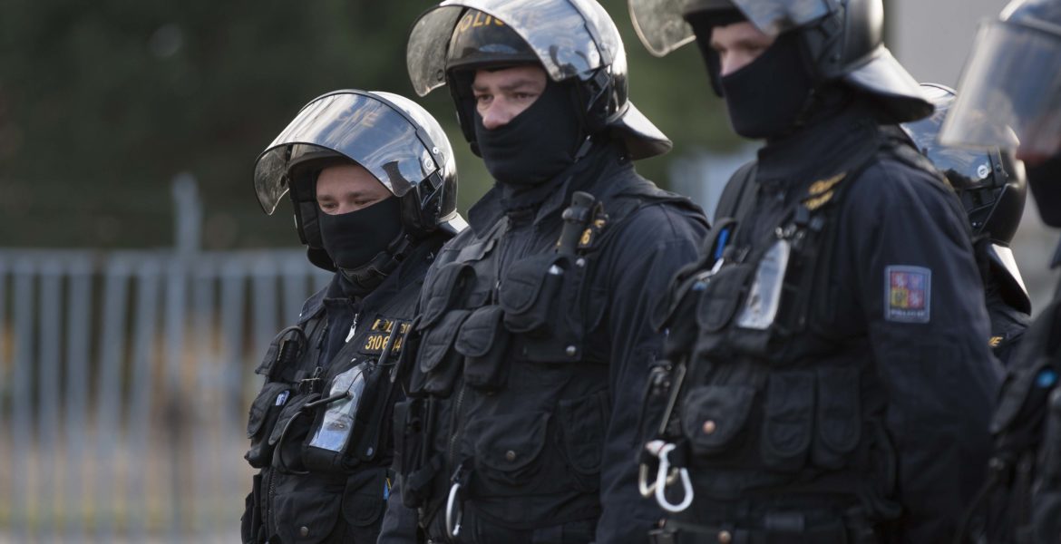 У Чехії затримали 5 осіб, яких  підозрюють в участі у боях проти України на Донбасі — ЗМІ