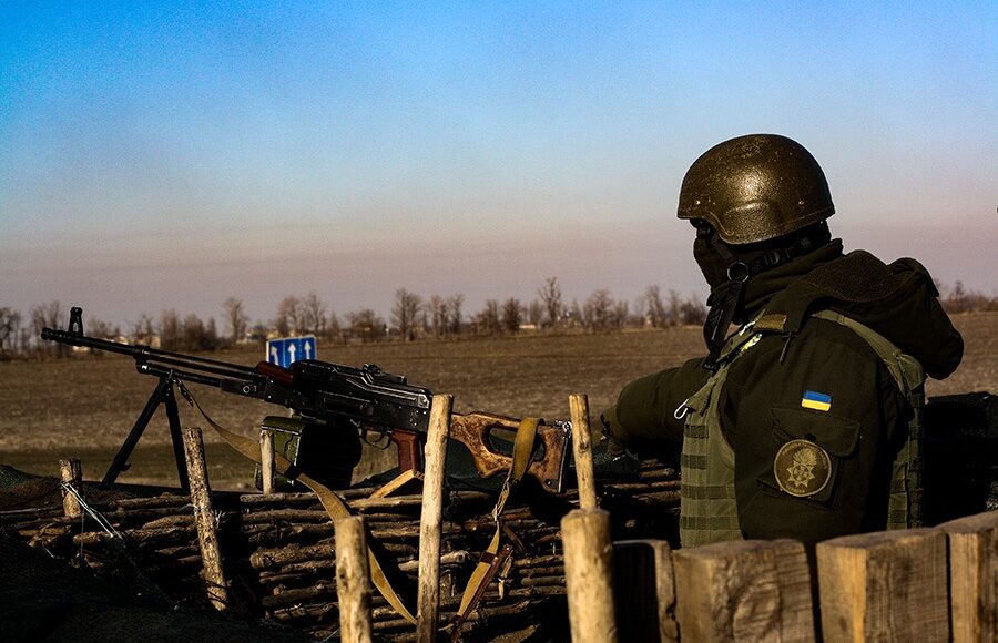 За минулу добу окупанти 17 разів порушили режим припинення вогню на Донбасі