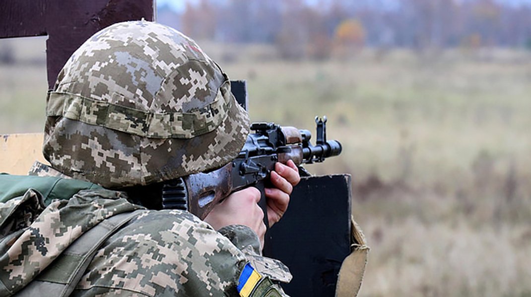 Окупанти 15 разів відкривали вогонь на Донбасі, втрат серед військовослужбовців ЗСУ немає