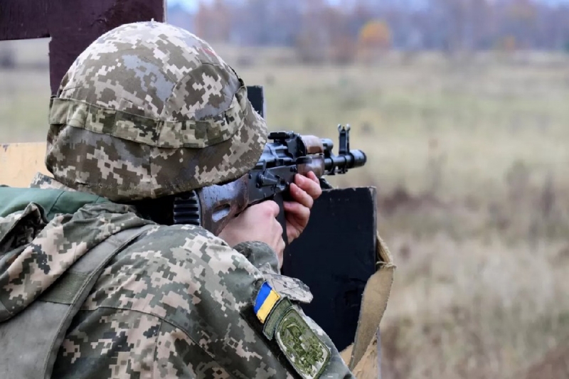 З початку доби російські найманці на Донбасі тричі обстріляли позиції ЗСУ