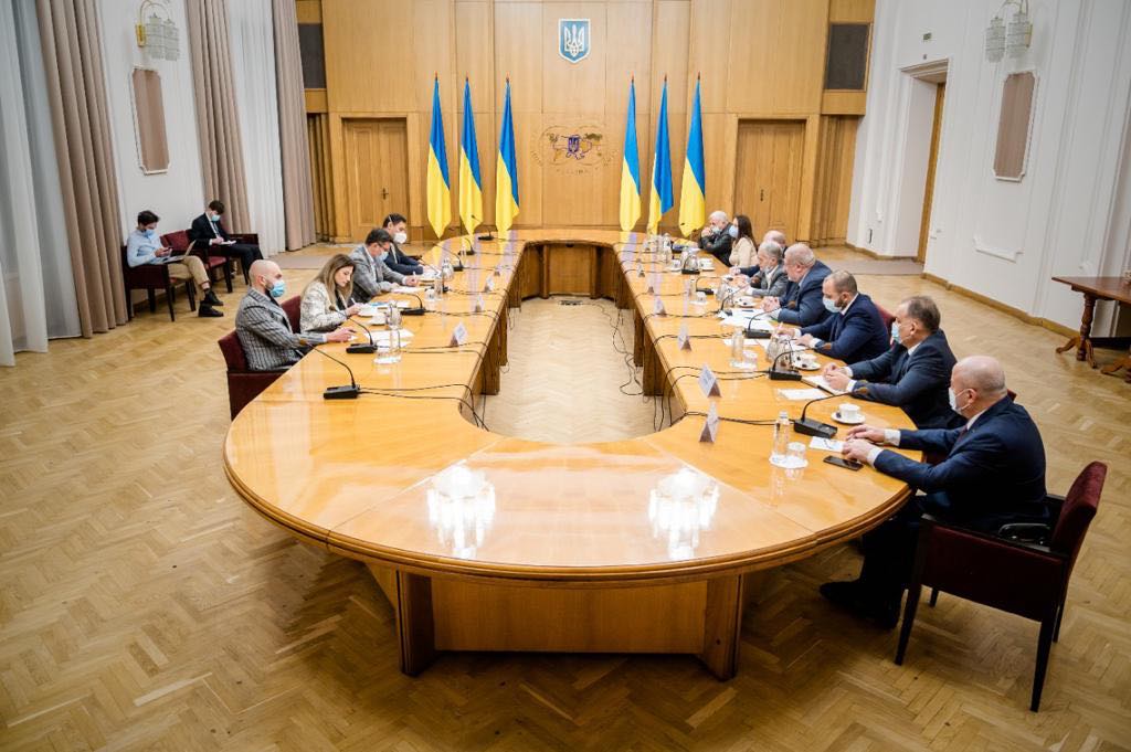 Байден не приїде на саміт Кримської платформи
