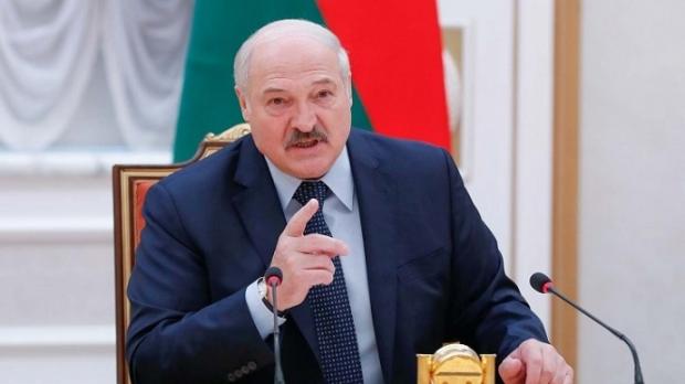 Лукашенко визнав, що Романа Протасевича допитували бойовики 