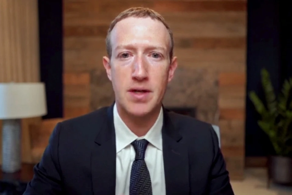 Засновник Facebook втратив 7 мільярдів  доларів через збій у роботі соцмережі