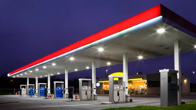 Після оприлюднення нової граничної ціни, вартість бензину і дизпалива різко зросла