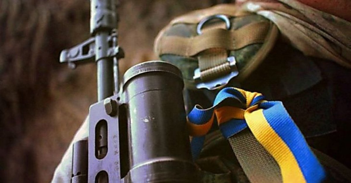У зоні ООС поранено українського військовослужбовця