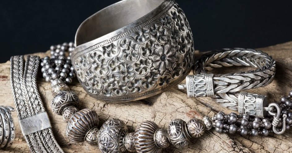 Причины популярности украшений из серебра