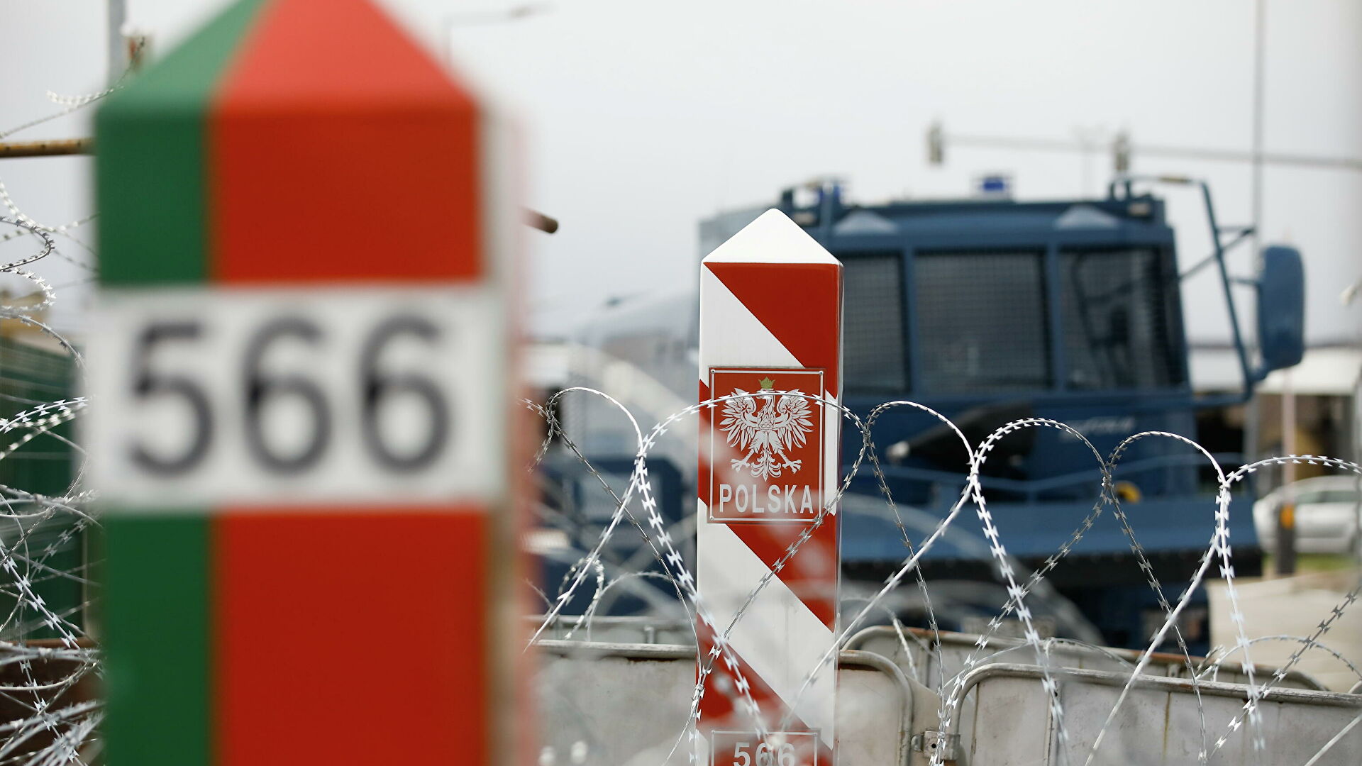Польща розпочне будівництво стіни на кордоні з Білоруссю наприкінці січня