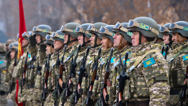 У Казахстані розпочали вивід військ ОДКБ
