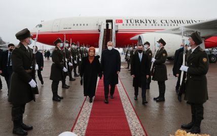 Президент Туреччини Ердоган прибув із офіційним візитом в Україну