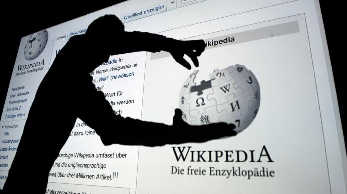 Війна Роскомнадзору з Вікіпедією через статтю про війну в Україні триває