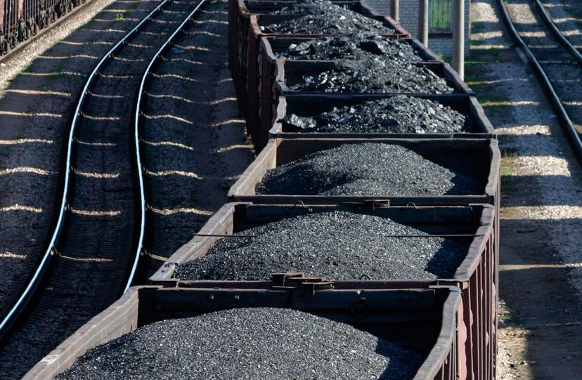 Європейський союз зачинив свої порти для рф та ввів ембарго на вугілля