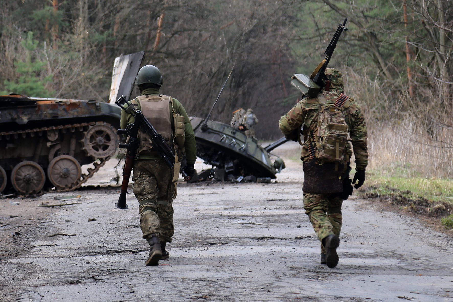 ЗСУ успішно атакували ворога на Лугащині та захопили його позиції та зброю 