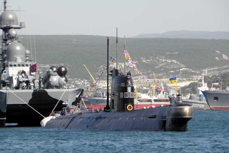 Капітану, який у 2014 здав росіянам єдину українську субмарину Запоріжжя, повідомили про підозру