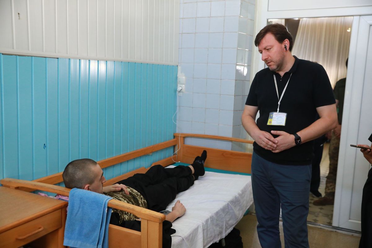 Звільнені з полону захисники Азовсталі отримують усю необхідну медичну та психологічну допомогу - голова Запорізької ОВА