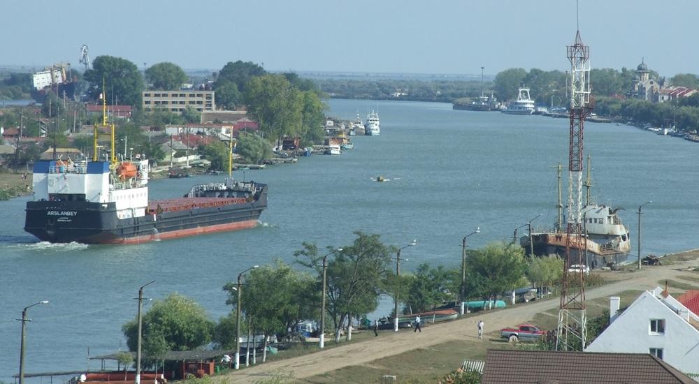Румунський канал Суліна не справляється з навантаженням, біля входу до нього скучилося понад 130 суден
