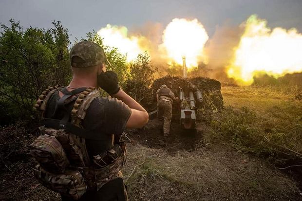 Українські військові відпрацювали вогневий контроль по Антонівському та Каховському мостах