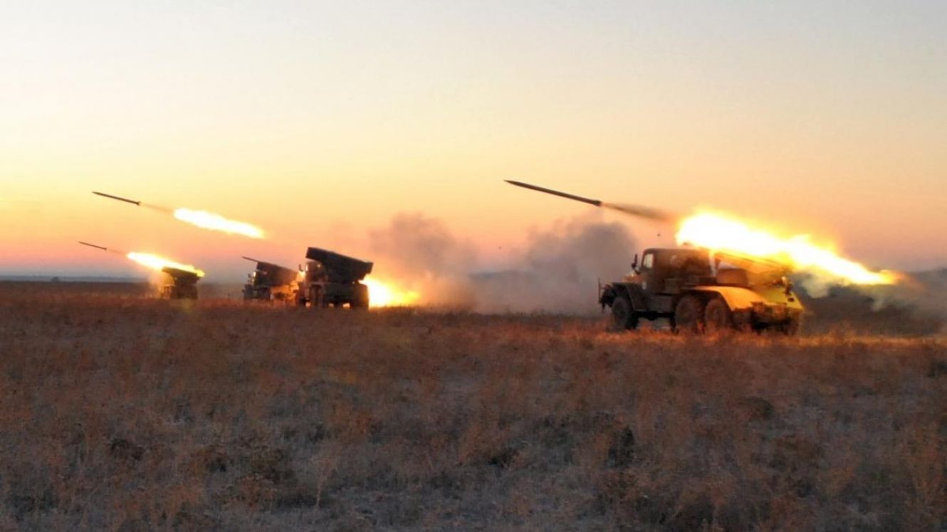 російські війська за добу обстріляли 42 населені пункти України