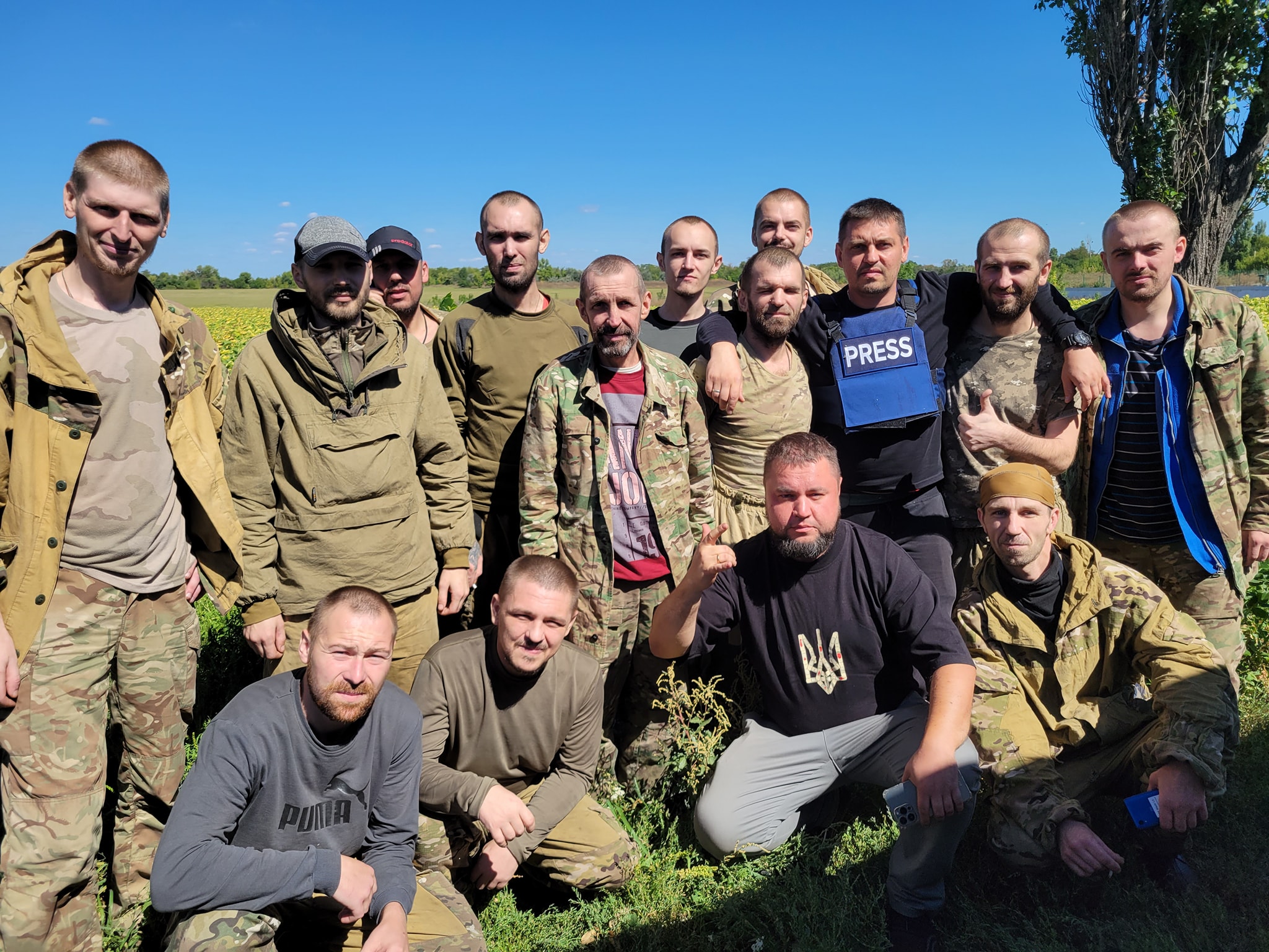 З російського полону до України повернулися ще 14 військових