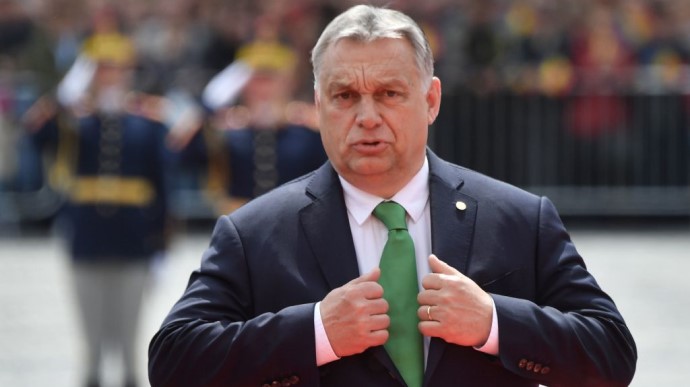 Єврокомісія рекомендуватиме скорочення фінансування Угорщини через корупцію в уряді Орбана
