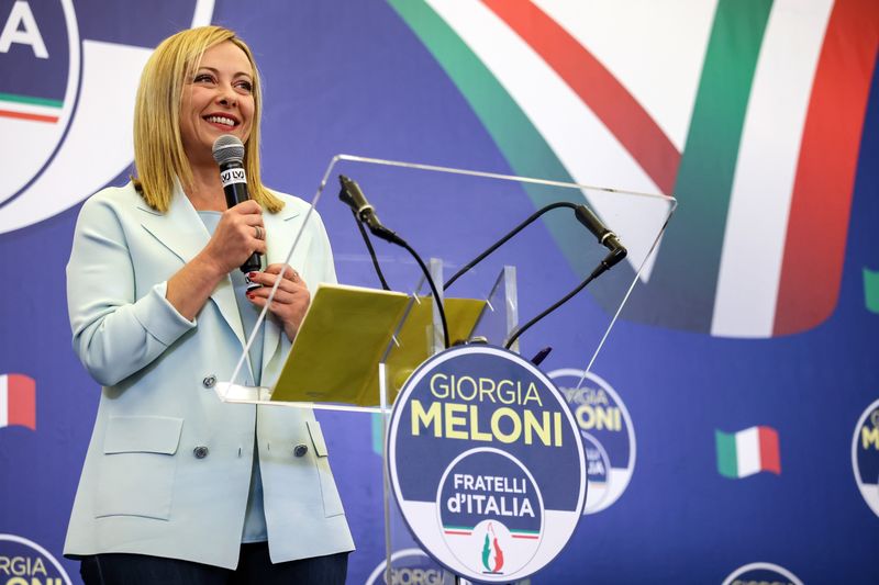 На парламентських виборах в Італії перемагає коаліція правих партій