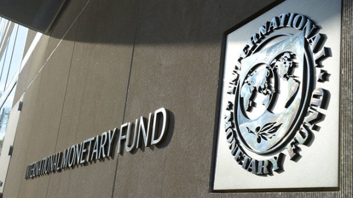Україна отримала 1,3 млрд доларів екстреної допомоги від МВФ