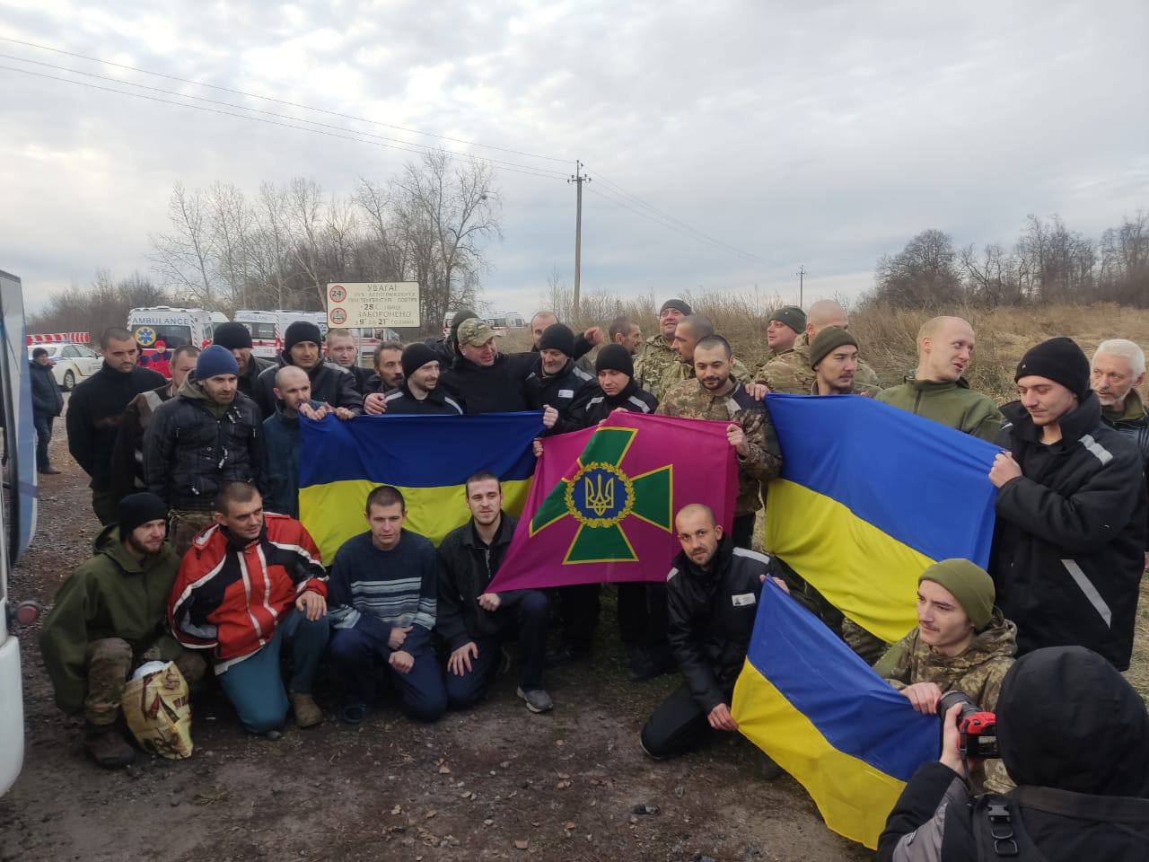 Додому повернулися ще 50 захисників України – це четвертий обмін з рф за два тижні 