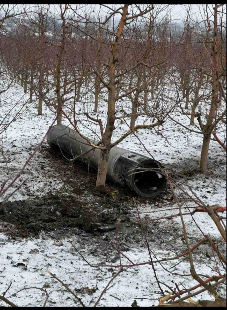 У Молдові поблизу міста Бричани після російського обстрілу впала ракета