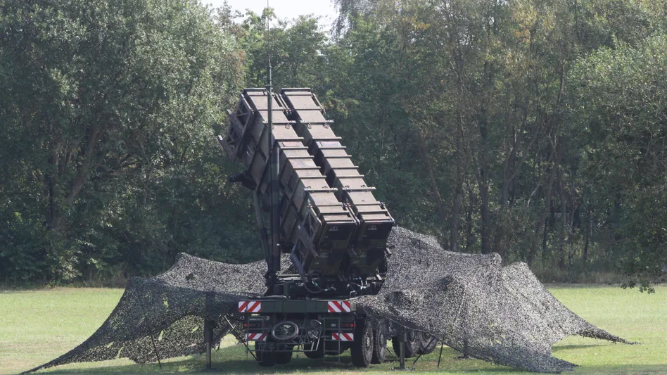 Німеччина почала перекидати Patriot до Польщі для захисту перевантажувальної станції військової допомоги для Україні