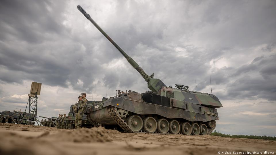 Керівники оборонних відомств на зустрічі у Рамштайні не домовились про надання танків Leopard Україні