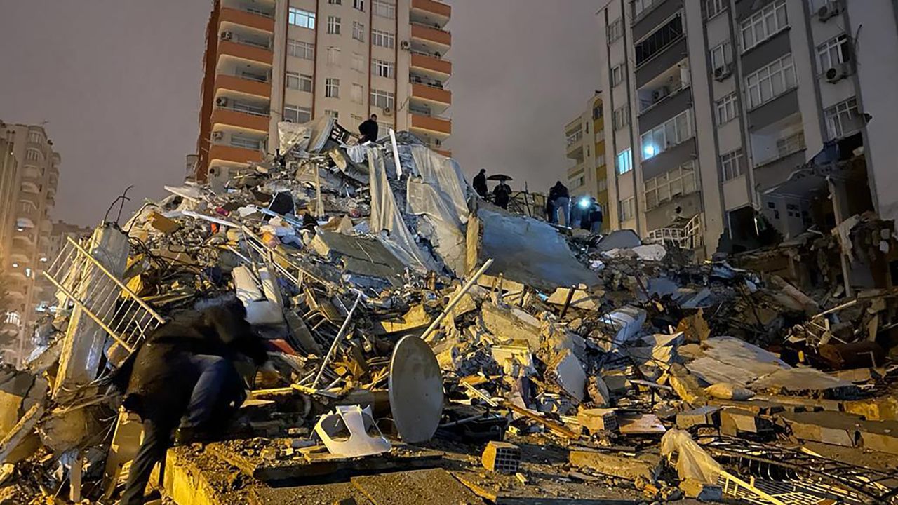 На півдні Туреччини стався потужний землетрус