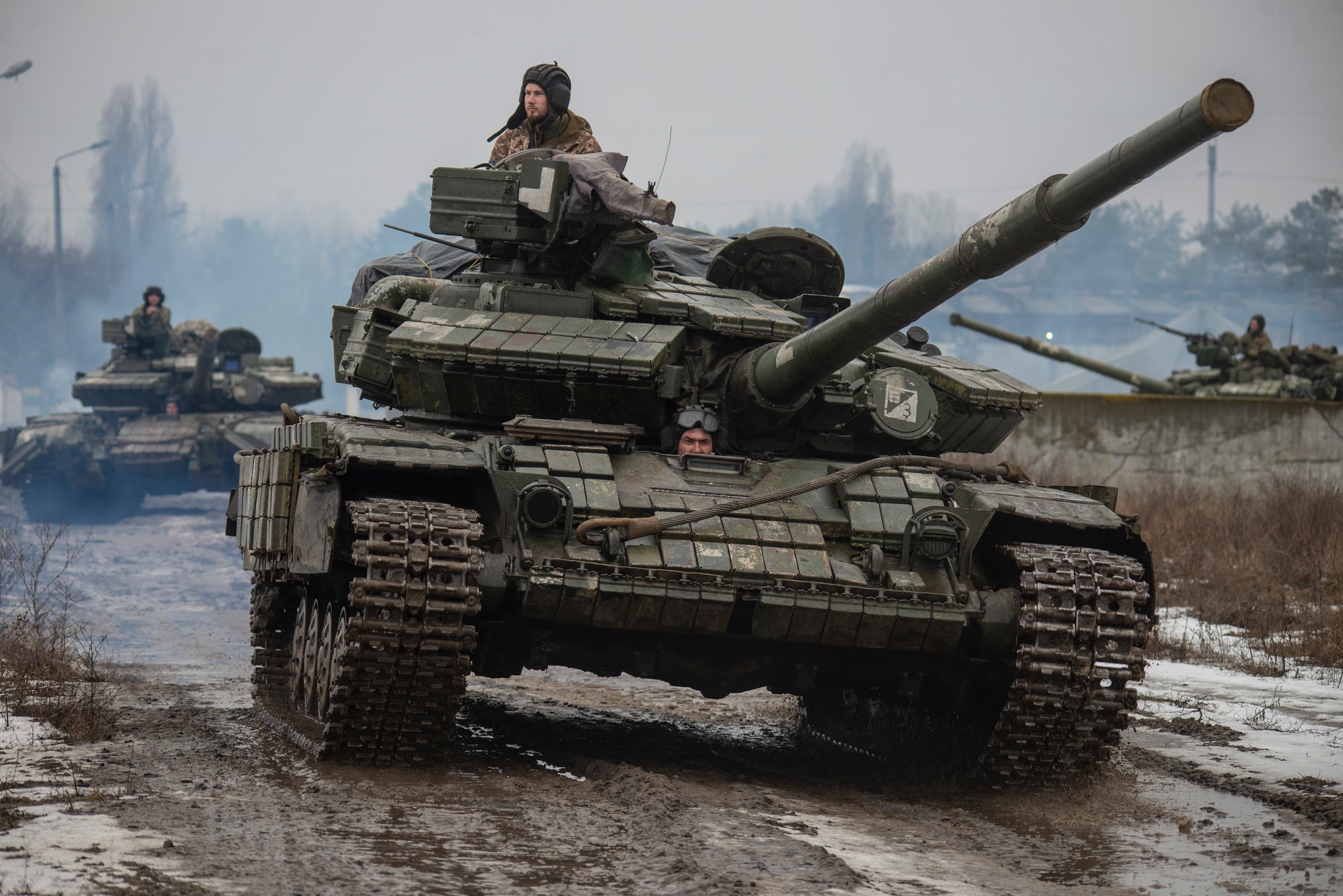 Ворог, намагаючись взяти під контроль Донеччину та Луганщину, зазнає великих втрат у живій силі