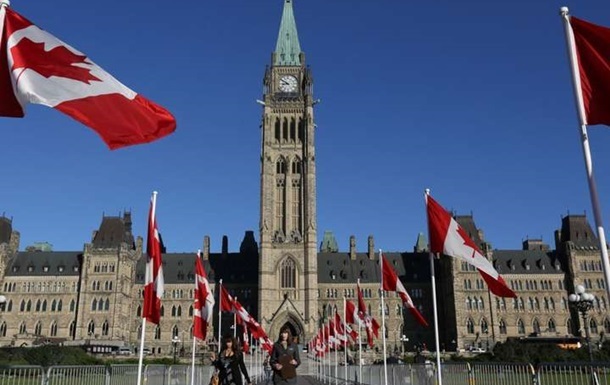 У парламенті Канади закликали збільшити поставки зброї Україні