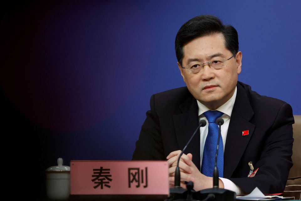 Глава МЗС Китаю висловився за мирні переговори між Києвом та москвою