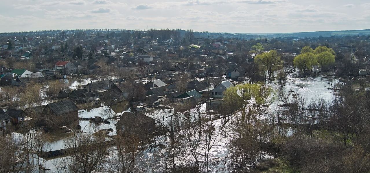 У Краматорській громаді через прорив частини дамби підтоплені близько 260 будинків