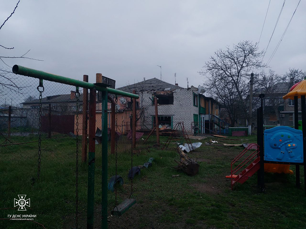 Окупанти зранку обстріляли дві громади на Миколаївщині та місто Очаків