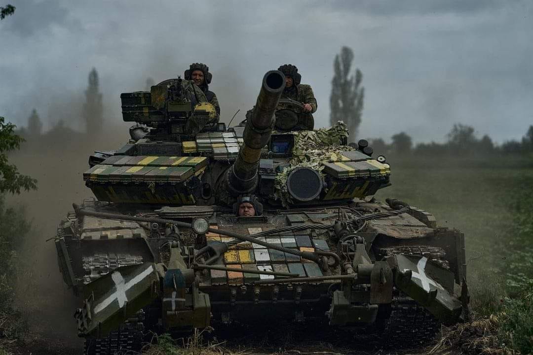 За минулу добу відбулося 24 бойових зіткнення, на Мар'їнському напрямку українські оборонці відбили всі атаки ворога