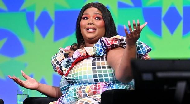 Lizzo Fires Back at 'Outrageous' Lawsuit Accusing Her of Sexual Harassment and Body-Shaming