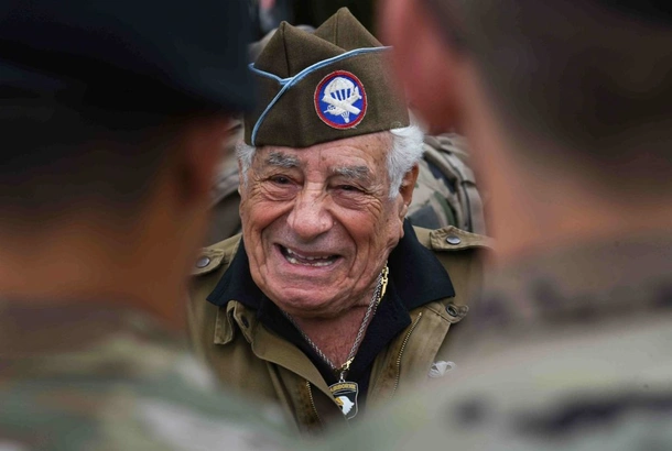World War II Veteran Vincent Speranza, Who Witnessed Hitler's Eagle's Nest, Passes Away at Age 98