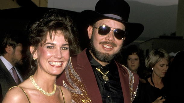 Hank Williams Jr. Reflects on 48th Anniversary of Near-Fatal Accident, Expresses Gratitude for Blessings