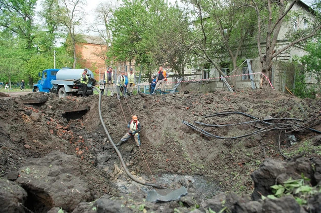 Російські окупанти обстріляли КАБами село на Харківщині, є руйнування